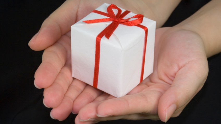 Give – Gift : ให้ของขวัญกันดีกว่า